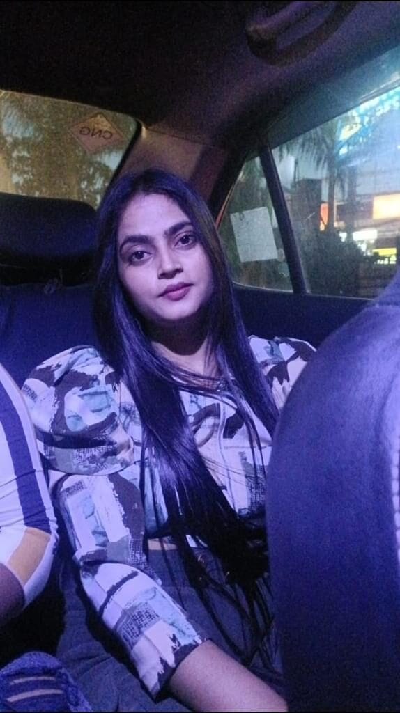 Noida call girl profile High profile escort Noida