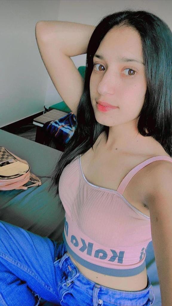 Elite escort girl Noida High class escort Noida
