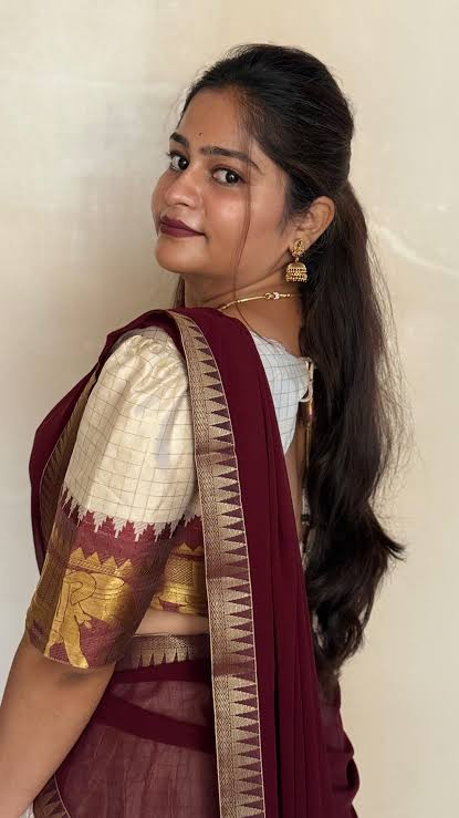 sector-16-noida-independent-girl.webp